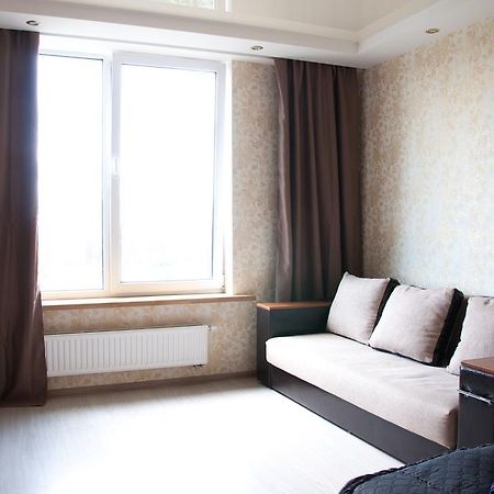 Apartment On Bogatyrskaya 6A Kiev Esterno foto