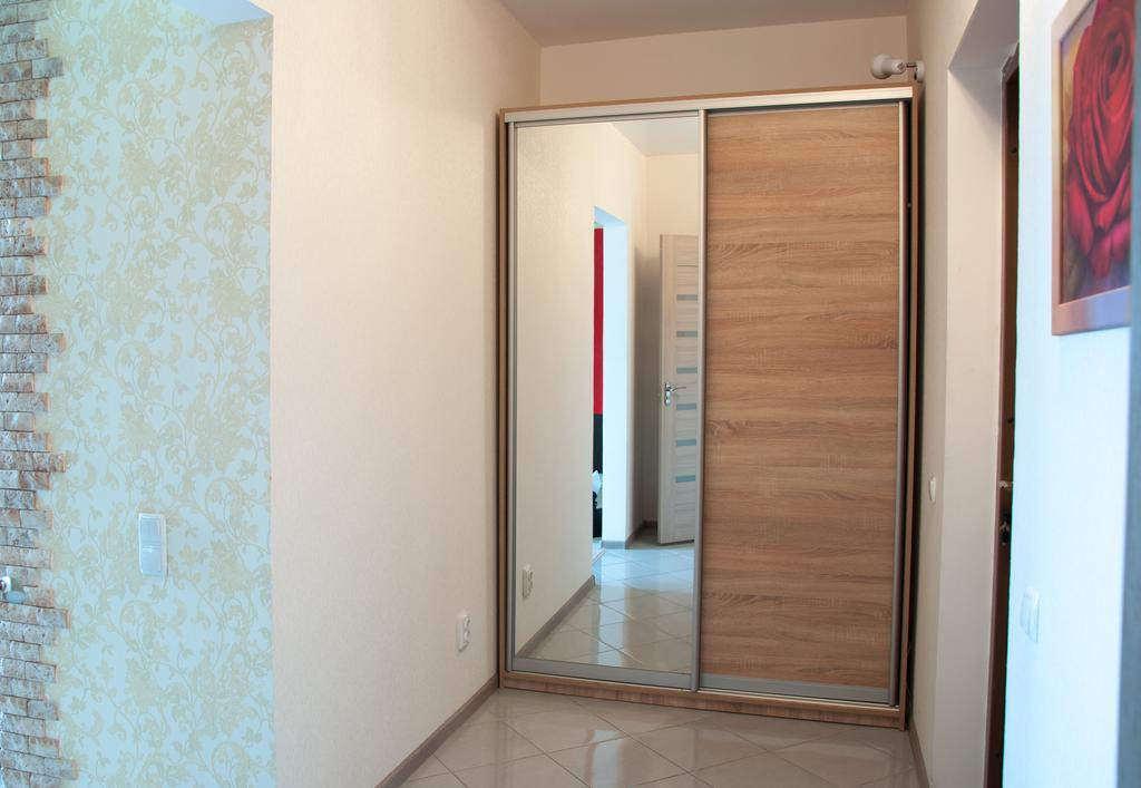 Apartment On Bogatyrskaya 6A Kiev Esterno foto